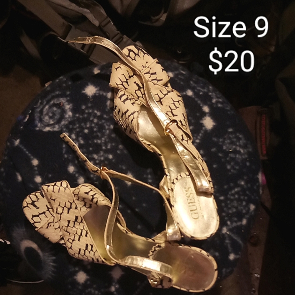 Guess High Heel